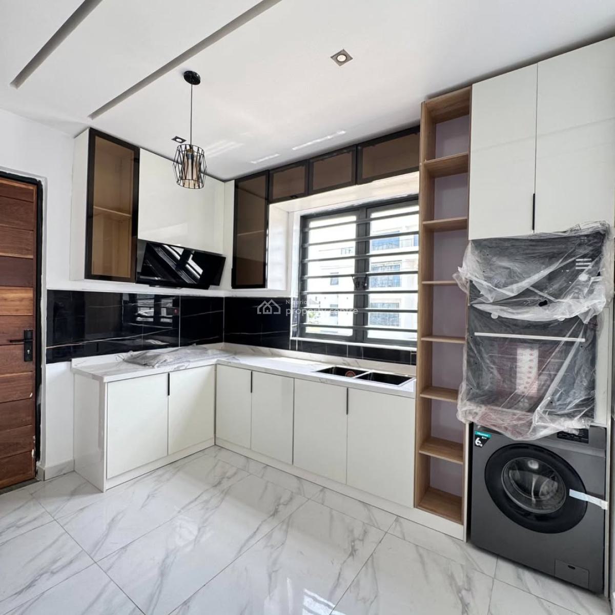 Luxury 2 Bedroom Apartments, Ikate, Lekki, Lagos, Block of Flats for Sale