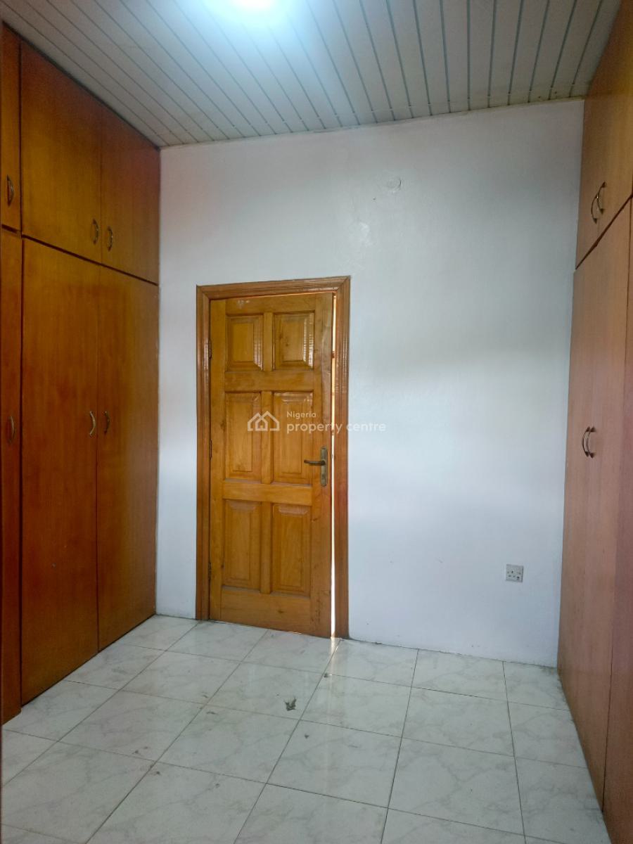 3-bedroom Flat (upper Floor), Thomas Estate, Ajah, Lagos, Flat / Apartment for Rent