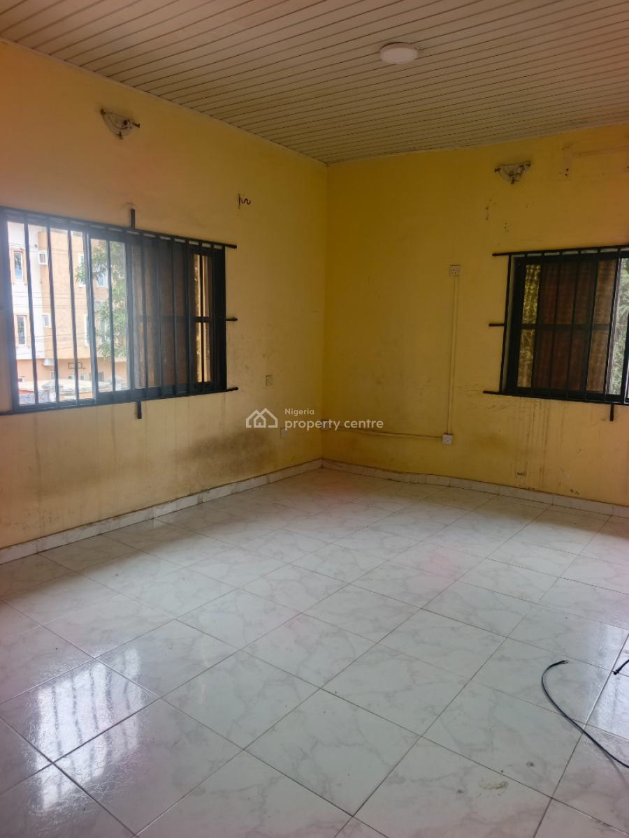 3-bedroom Flat (upper Floor), Thomas Estate, Ajah, Lagos, Flat / Apartment for Rent
