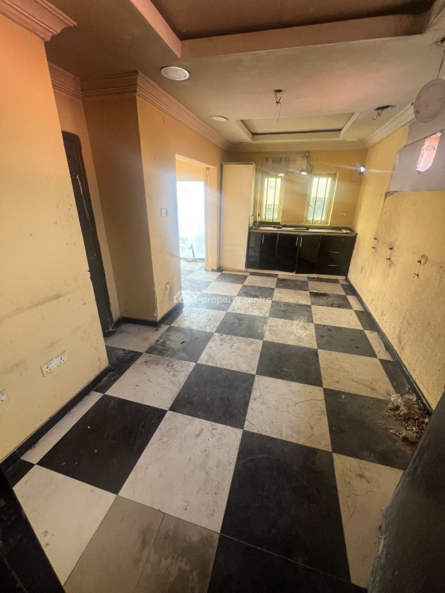 Attractive 230sqm First Floor Space with Second Floor Office Spaces, Lekki Phase 1, Lekki, Lagos, Commercial Property for Rent