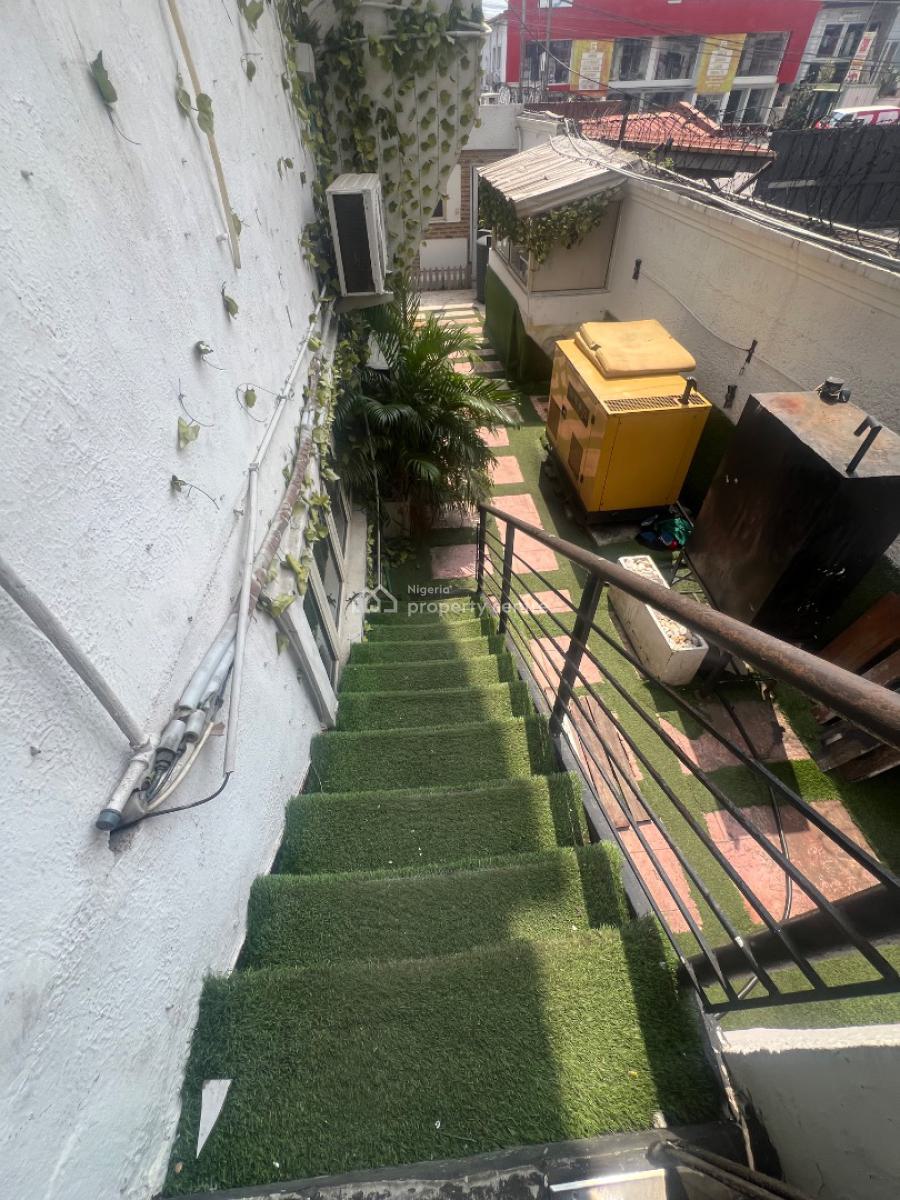 Attractive 230sqm First Floor Space with Second Floor Office Spaces, Lekki Phase 1, Lekki, Lagos, Commercial Property for Rent