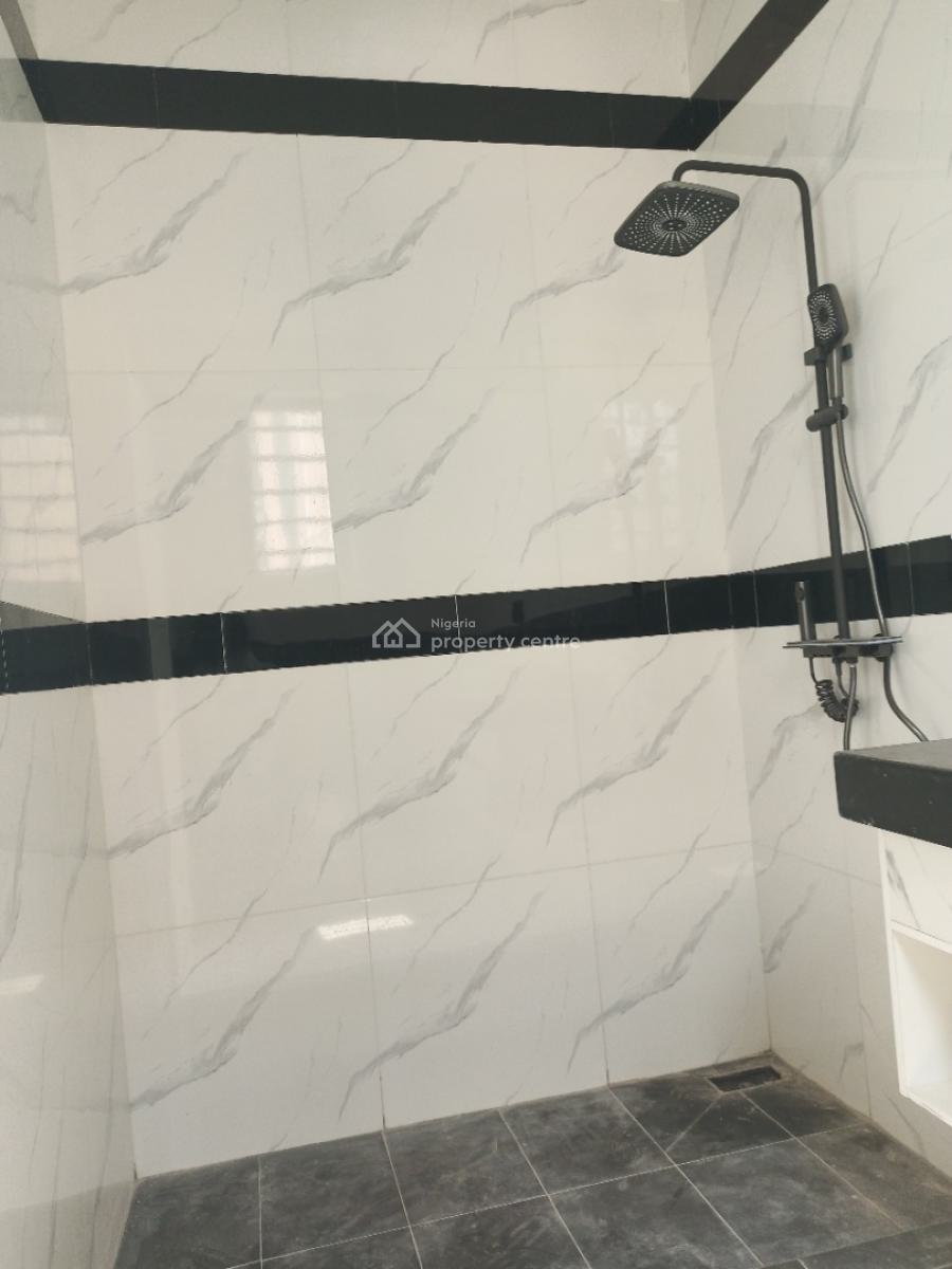 Newly Built 2 Bedroom Apartment with Spacious Rooms, Ikate, Lekki, Lagos, Block of Flats for Sale