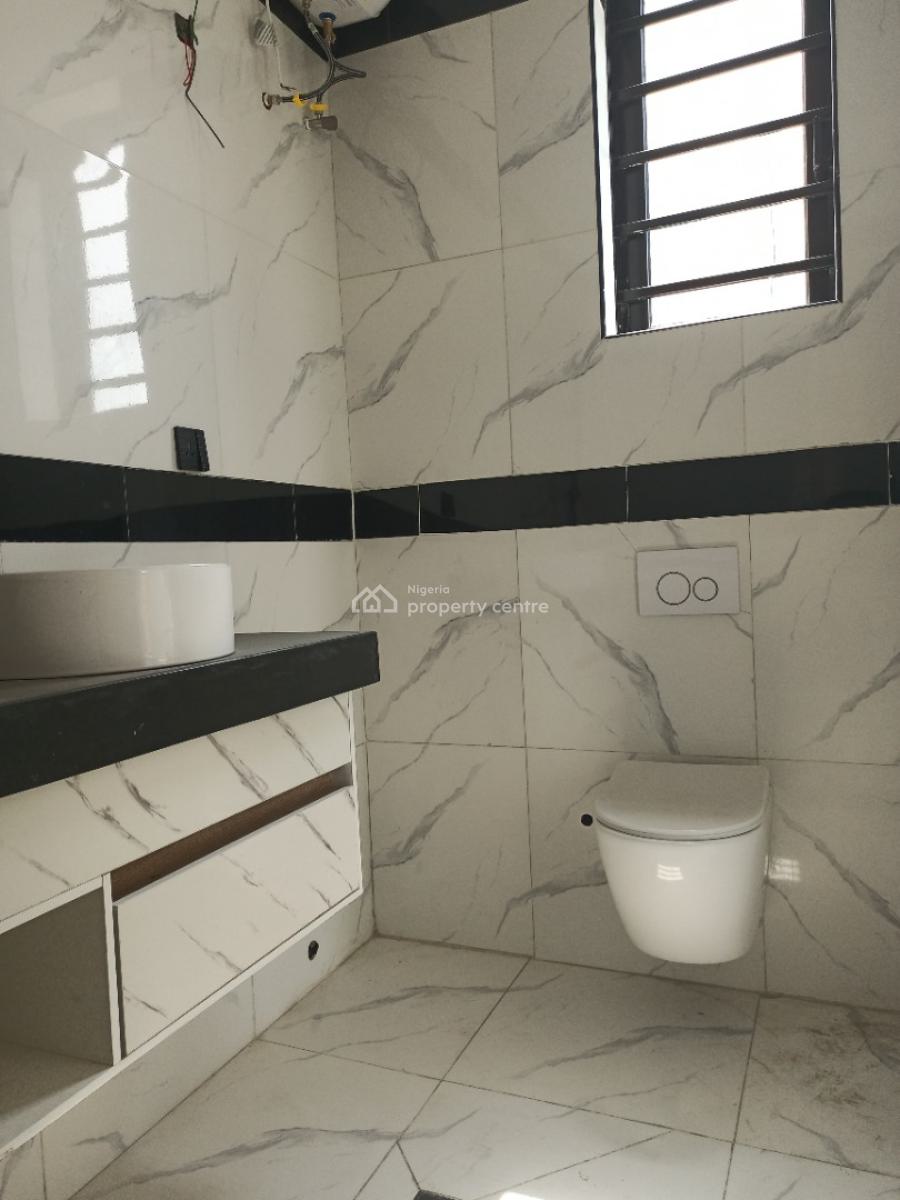 Newly Built 2 Bedroom Apartment with Spacious Rooms, Ikate, Lekki, Lagos, Block of Flats for Sale