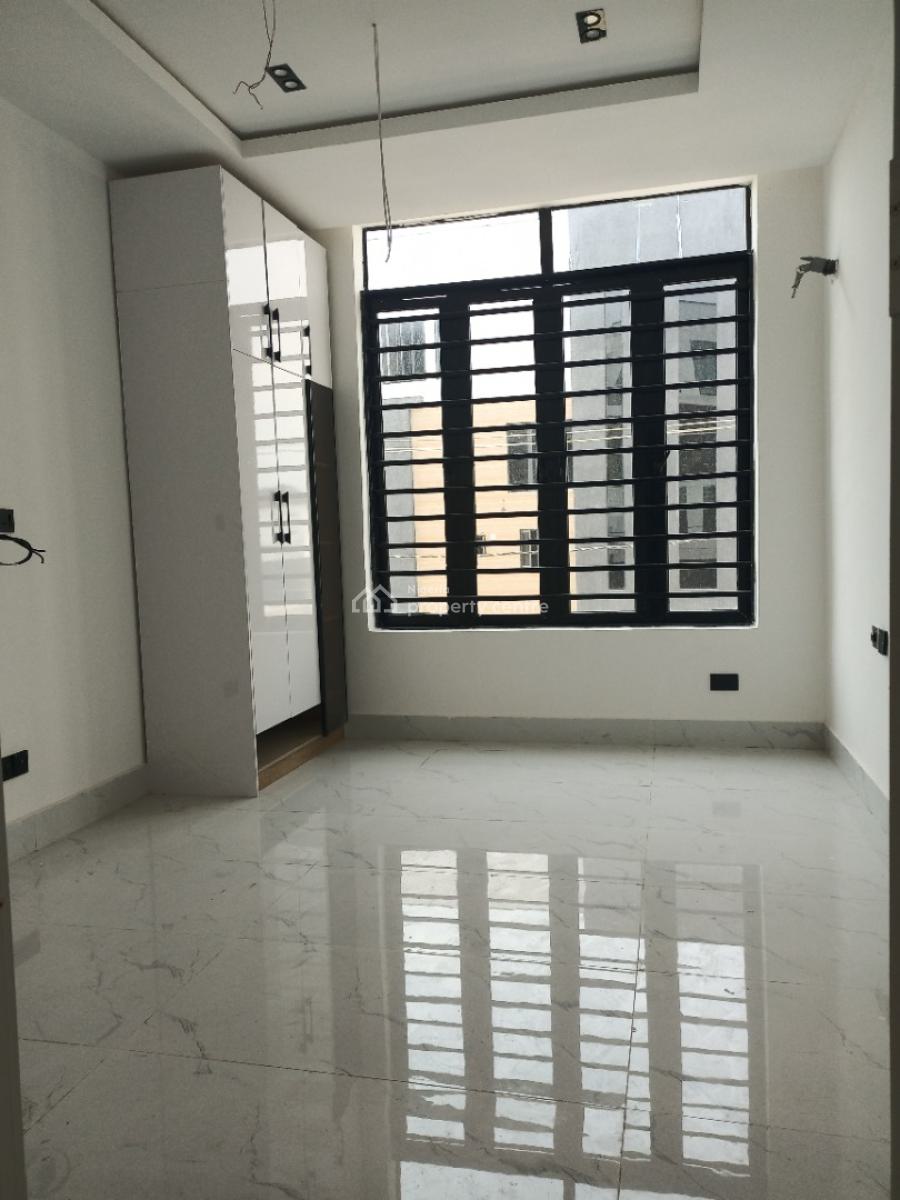 Newly Built 2 Bedroom Apartment with Spacious Rooms, Ikate, Lekki, Lagos, Block of Flats for Sale