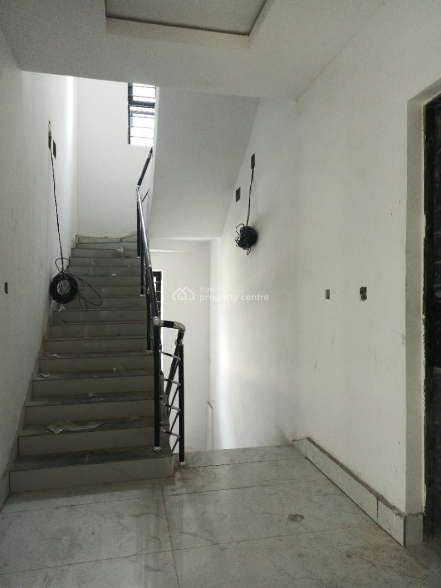 Newly Built 2 Bedroom Apartment with Spacious Rooms, Ikate, Lekki, Lagos, Block of Flats for Sale