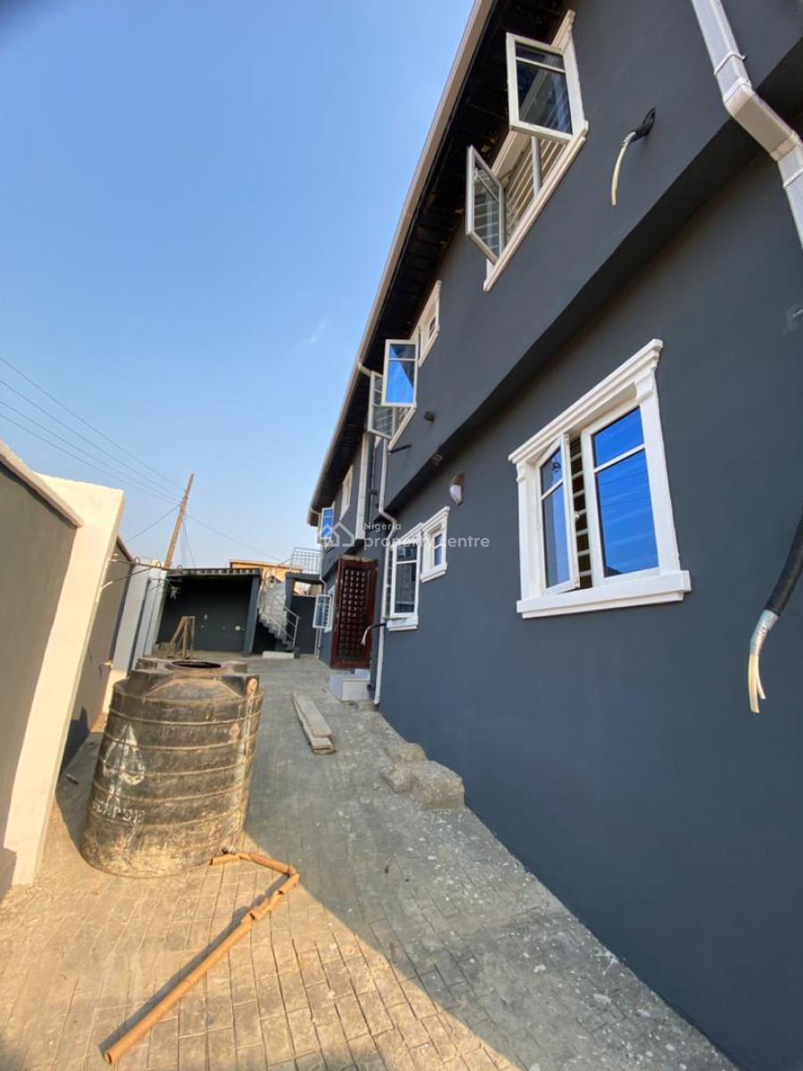 Brand New 2 Bedroom Flat, Magboro, Ogun, Flat / Apartment for Rent