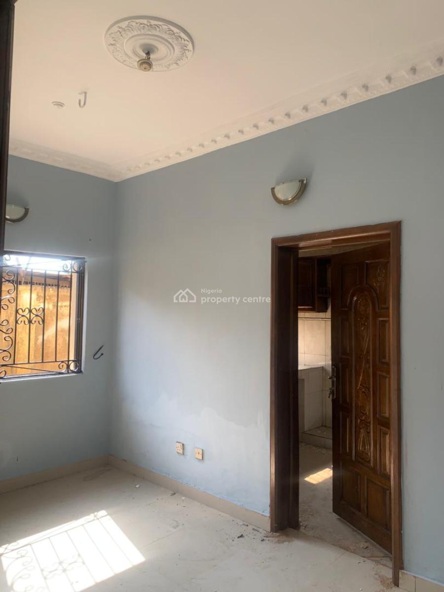 3 Bedroom Flat Downstairs, Oke Ira Kekere, Ajah, Lagos, Flat / Apartment for Rent
