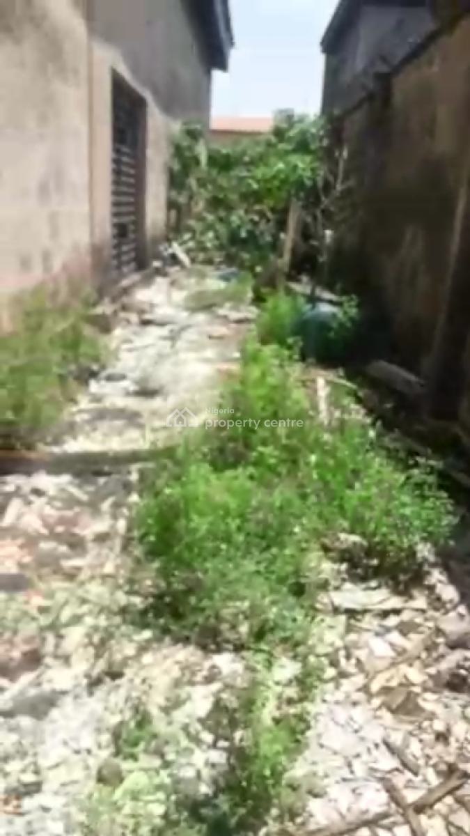 Large Wharehouse, Egbeda, Alimosho, Lagos, Warehouse for Sale