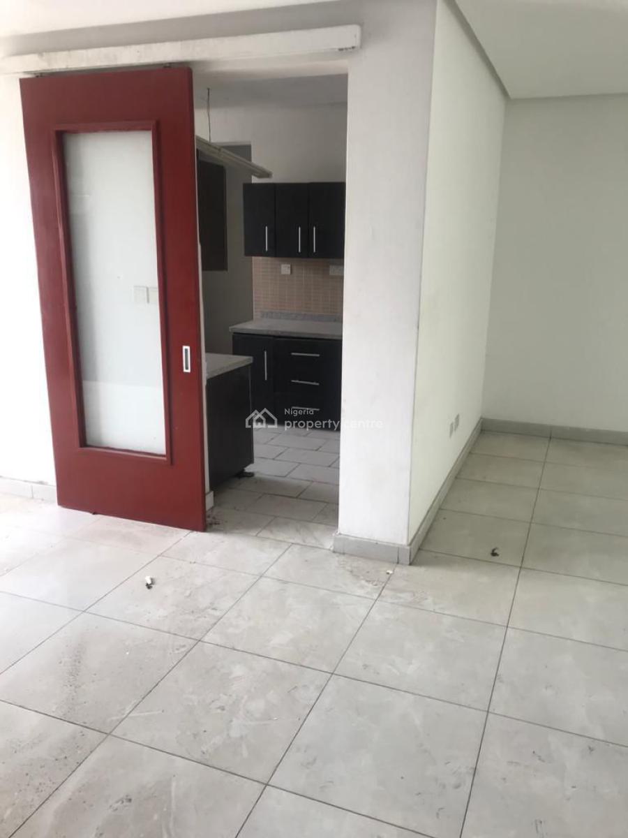 Luxurious 3 Bedroom Apartment with Excellent Facilities, Agungi, Lekki, Lagos, Flat / Apartment for Rent