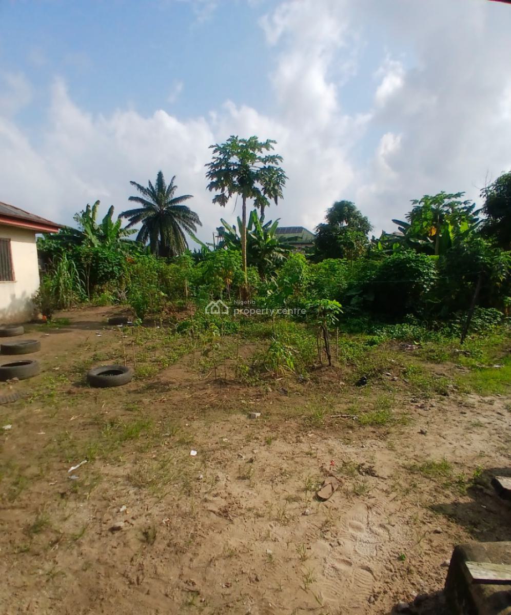 2 Units of 1 Bedroom & 3 Units of 2 Bedroom on 5.5 Plots, Rumuodara, Port Harcourt, Rivers, Block of Flats for Sale