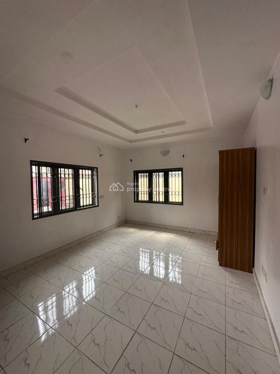 3 Bedrooms Apartment, Lekki Phase 1, Lekki, Lagos, Flat / Apartment for Rent