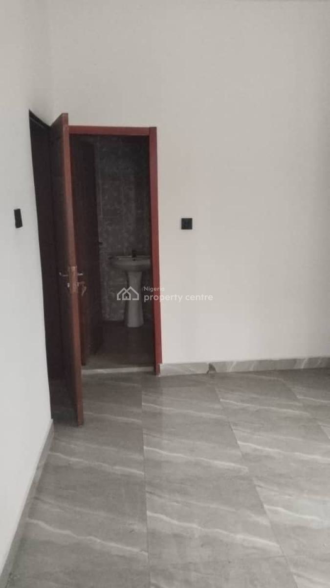 Beautifully Finished 2 Bedroom Flat, Beside Nicon Town, Salem Bustop, Ikate, Lekki, Lagos, Flat / Apartment for Rent