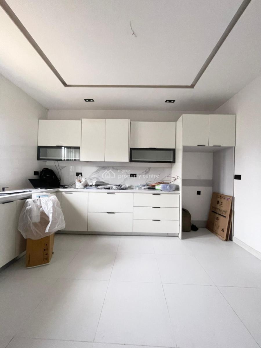 Lovely 4 Bedroom Terrace Duplex, Lekki Phase 1, Lekki, Lagos, Terraced Duplex for Sale