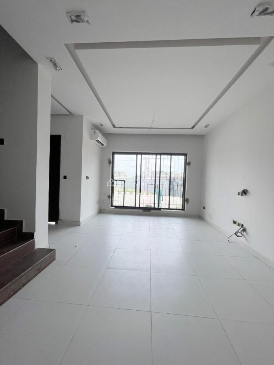 Lovely 4 Bedroom Terrace Duplex, Lekki Phase 1, Lekki, Lagos, Terraced Duplex for Sale