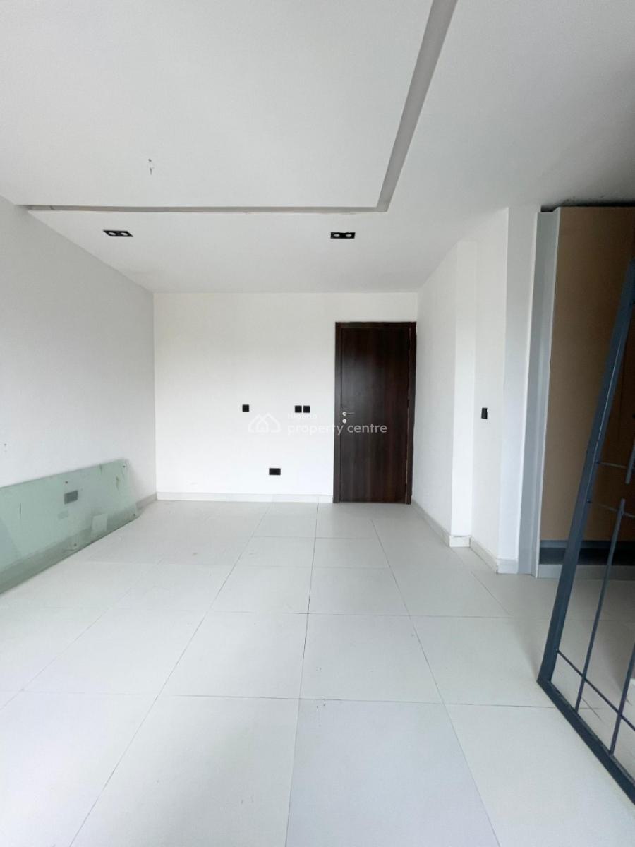 Lovely 4 Bedroom Terrace Duplex, Lekki Phase 1, Lekki, Lagos, Terraced Duplex for Sale