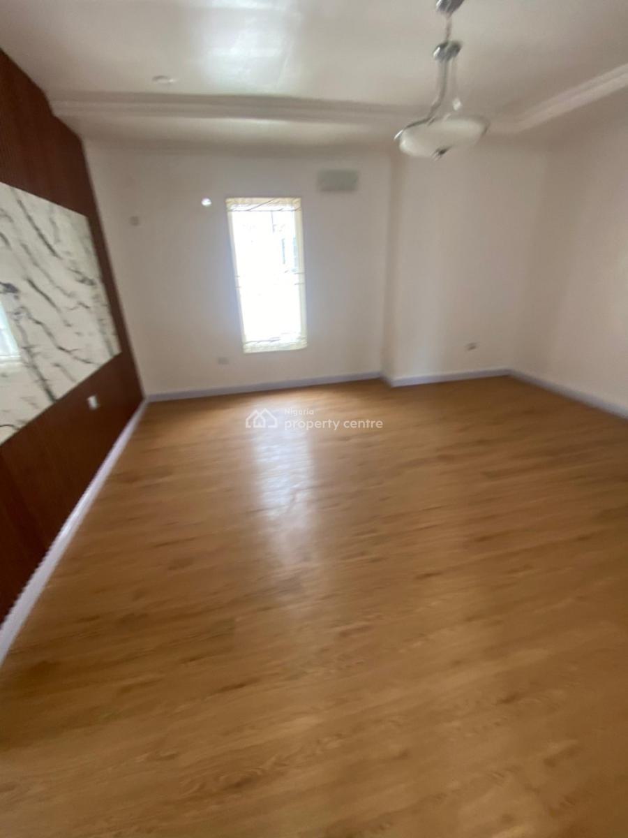 Fully Serviced 3 Bedroom Apartment with a Room Bq, Lekki Phase 1, Lekki, Lagos, Flat / Apartment for Rent