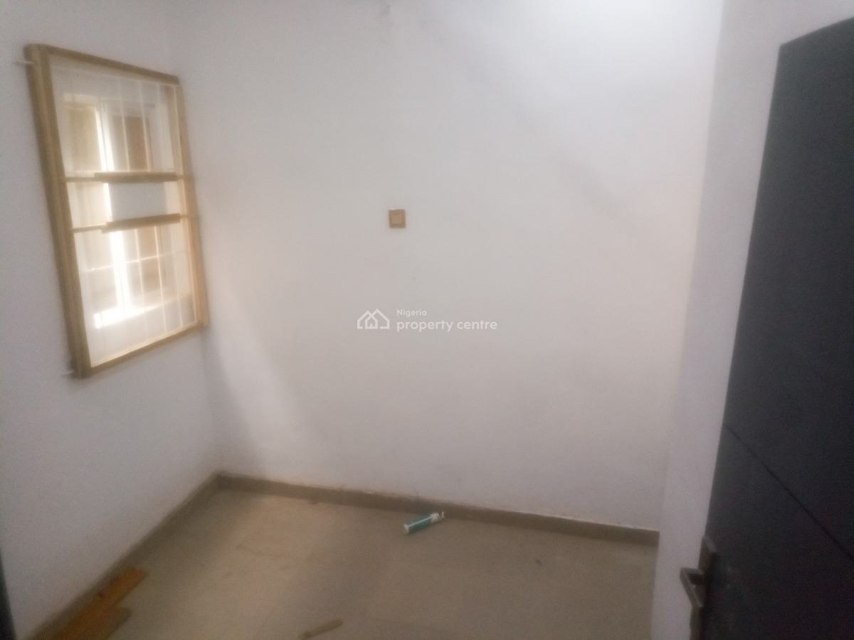 Mini Flat, Omole Road, Olowora, Magodo, Lagos, Mini Flat (room and Parlour) for Rent