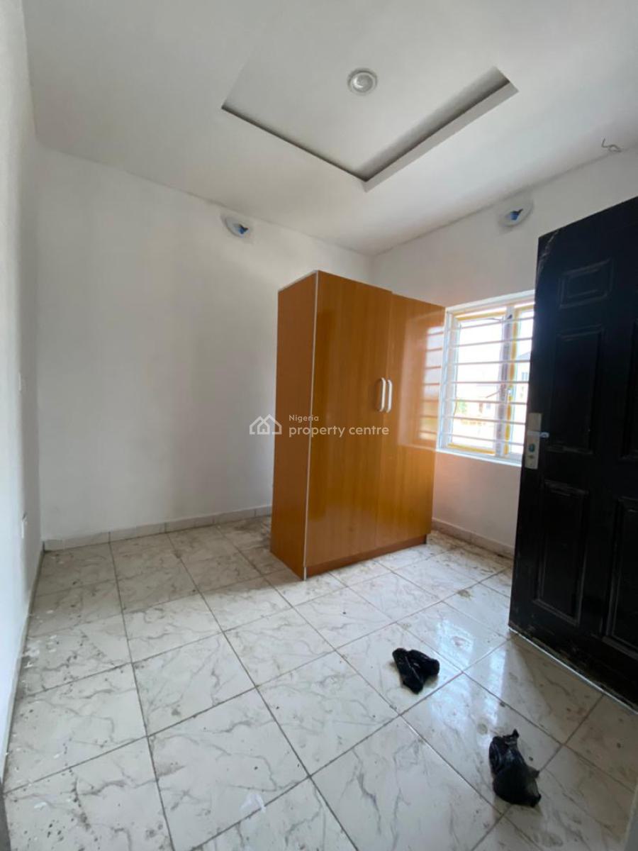 Luxury and Spacious, Blenco Supermarket Area, Olokonla, Ajah, Lagos, Mini Flat (room and Parlour) for Rent