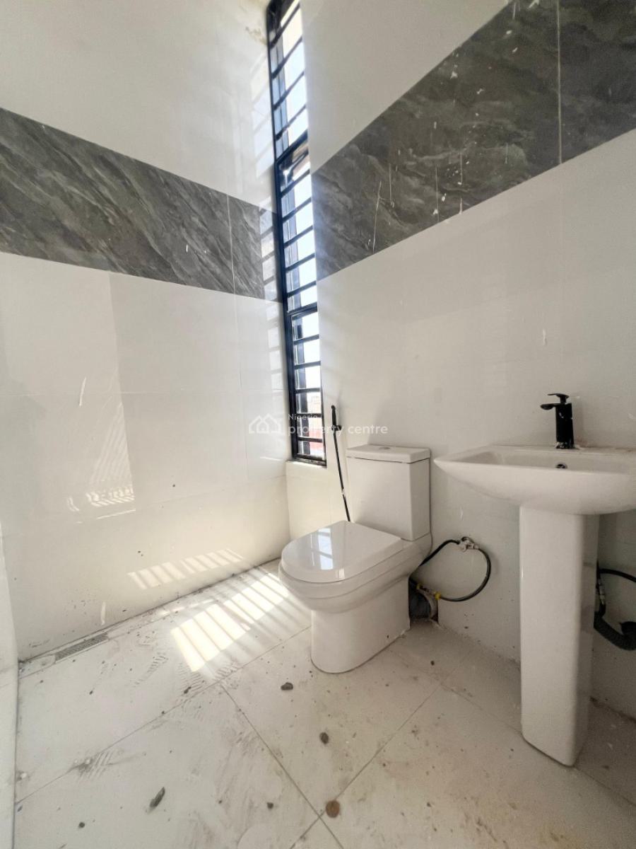 Luxury 2 Bedroom Apartment in a Secure Estate, Chevron, Lekki, Lagos, Flat / Apartment for Sale