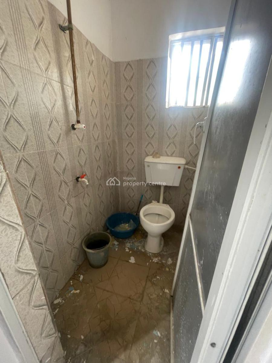 Specious Miniflat at Olowora, Olowora, Olowora, Magodo, Lagos, Mini Flat (room and Parlour) for Rent