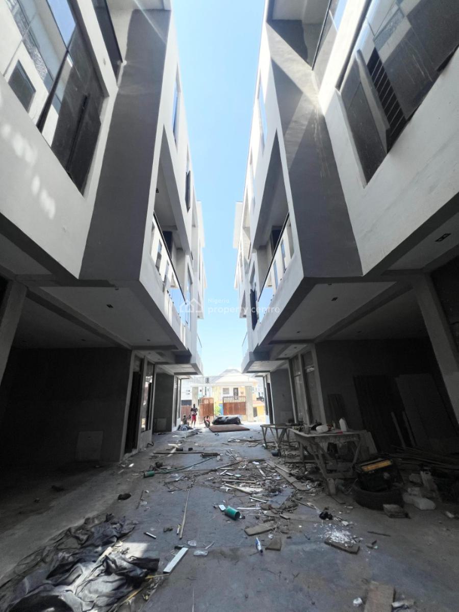 Luxury 4 Bedroom Terrace Duplex in a Secure Estate, Chevron, Lekki, Lagos, Terraced Duplex for Sale