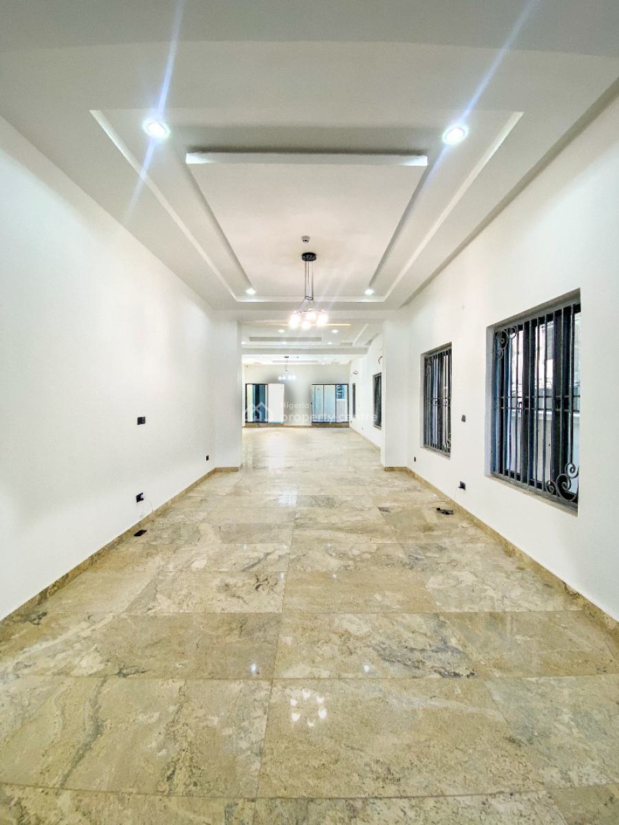 7 Bedroom Fully Detached Duplex, Guzape District, Abuja, Detached Duplex for Sale