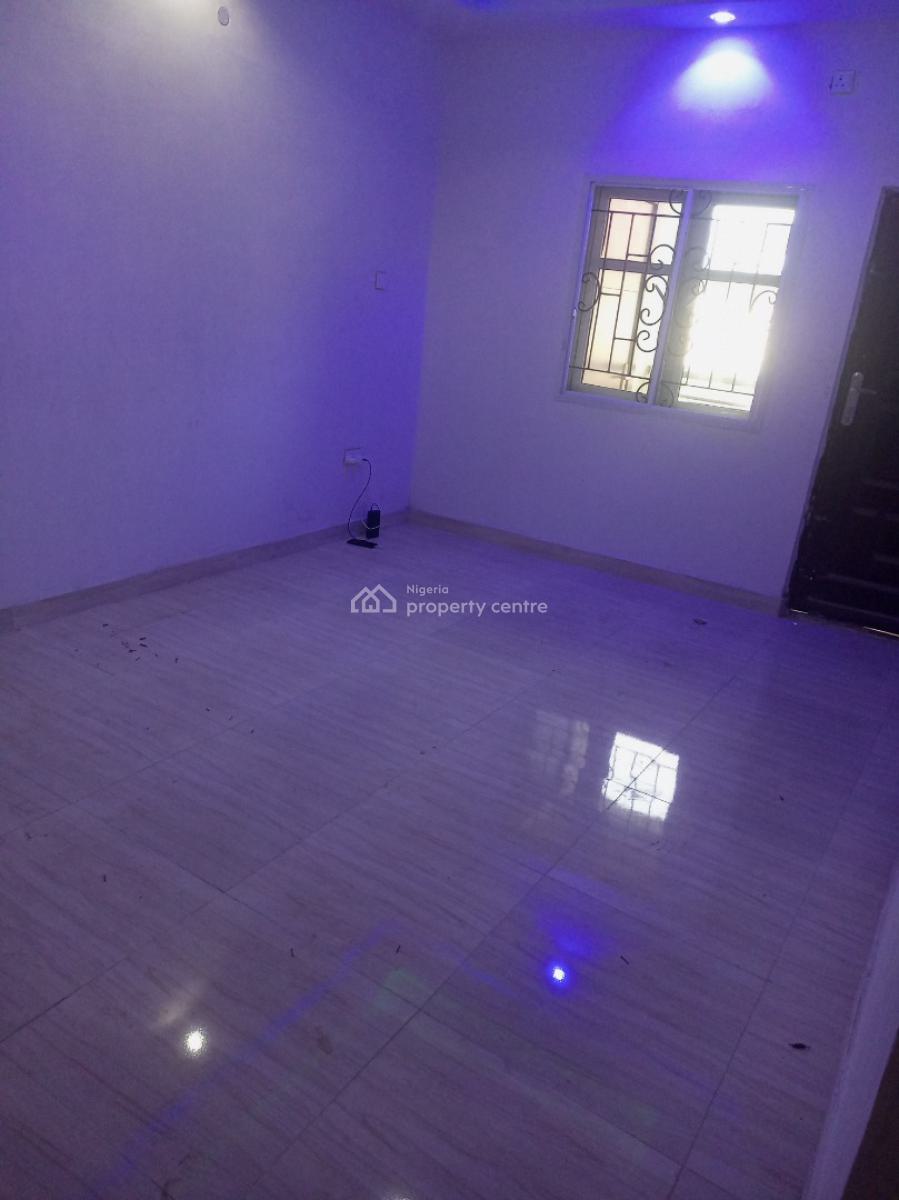 2 Bedroom Flats, 22 Soji Street, Ogombo, Ajah, Lagos, Flat / Apartment for Rent