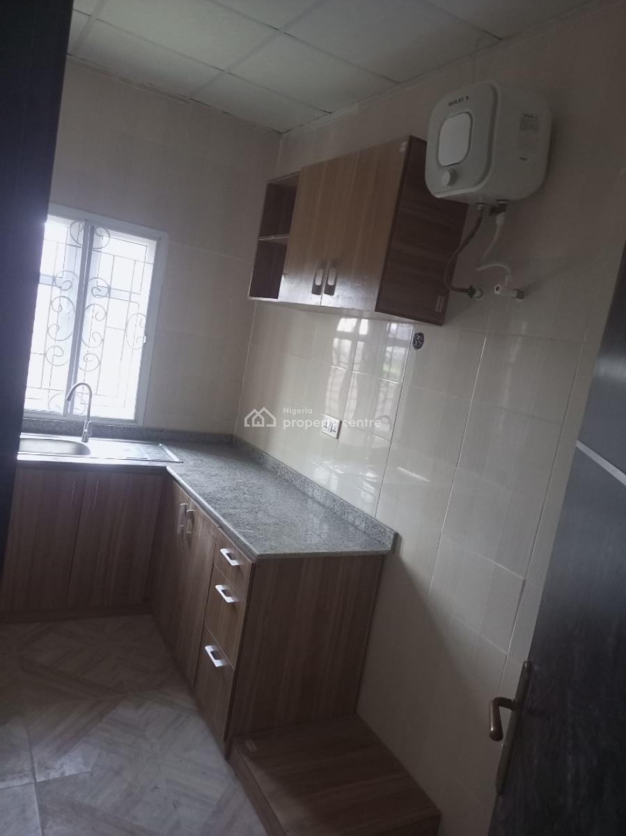 2 Bedroom Flats, 22 Soji Street, Ogombo, Ajah, Lagos, Flat / Apartment for Rent