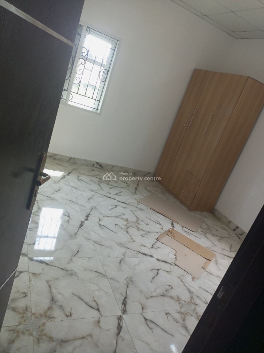 2 Bedroom Flats, 22 Soji Street, Ogombo, Ajah, Lagos, Flat / Apartment for Rent