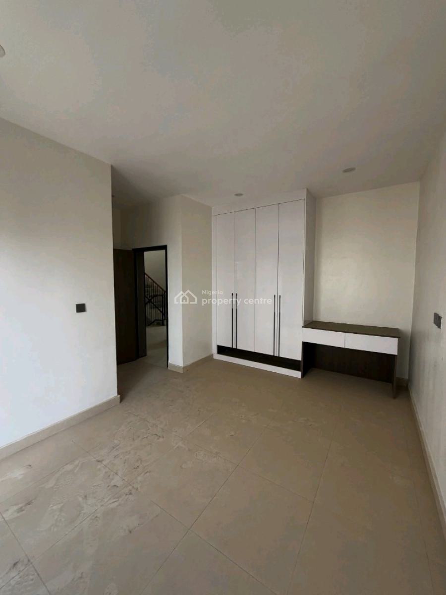 Experience Premium Living in Jahi! Newly Built 5 Bedroom Terrace Dupl, Jahi, Abuja, House for Sale