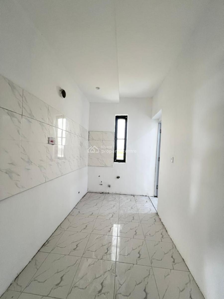 Classic 3 Bedroom Serviced Apartment in a Secure Estate, Chevron, Lekki, Lagos, Flat / Apartment for Sale