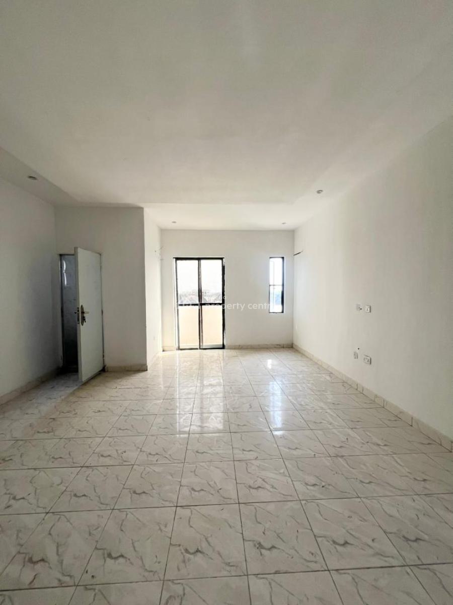 Classic 3 Bedroom Serviced Apartment in a Secure Estate, Chevron, Lekki, Lagos, Flat / Apartment for Sale