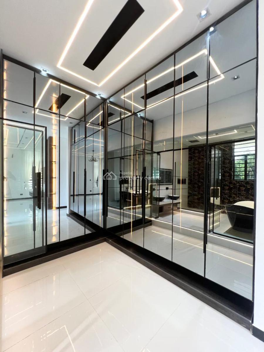 5 Bedrooms Fully-detached Duplex with Bq, Chevron, Lekki, Lagos, Detached Duplex for Sale