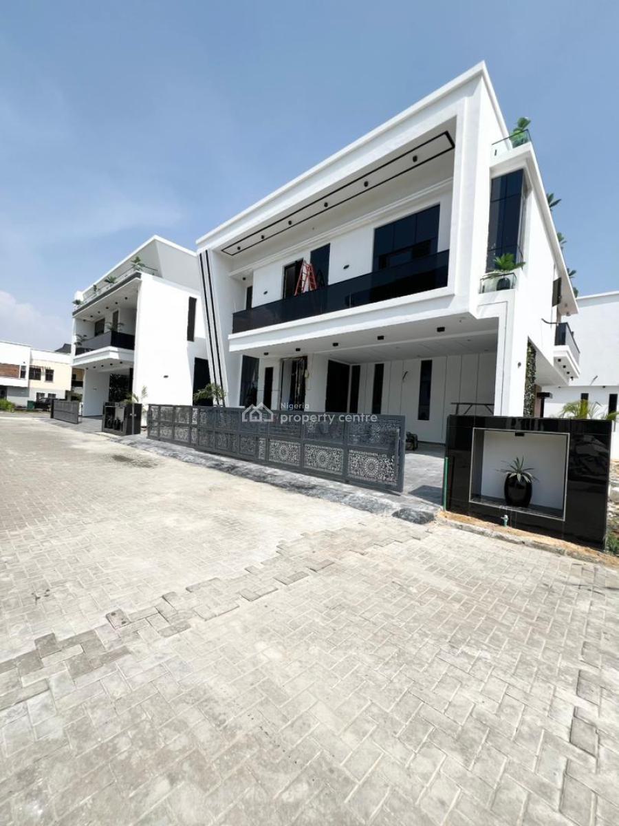 5 Bedrooms Fully-detached Duplex with Bq, Chevron, Lekki, Lagos, Detached Duplex for Sale