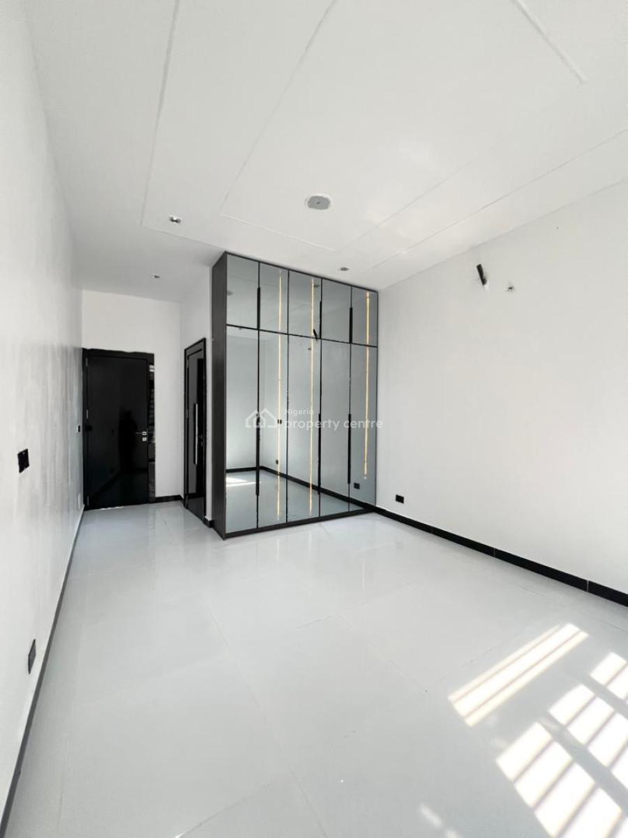 5 Bedrooms Fully-detached Duplex with Bq, Chevron, Lekki, Lagos, Detached Duplex for Sale