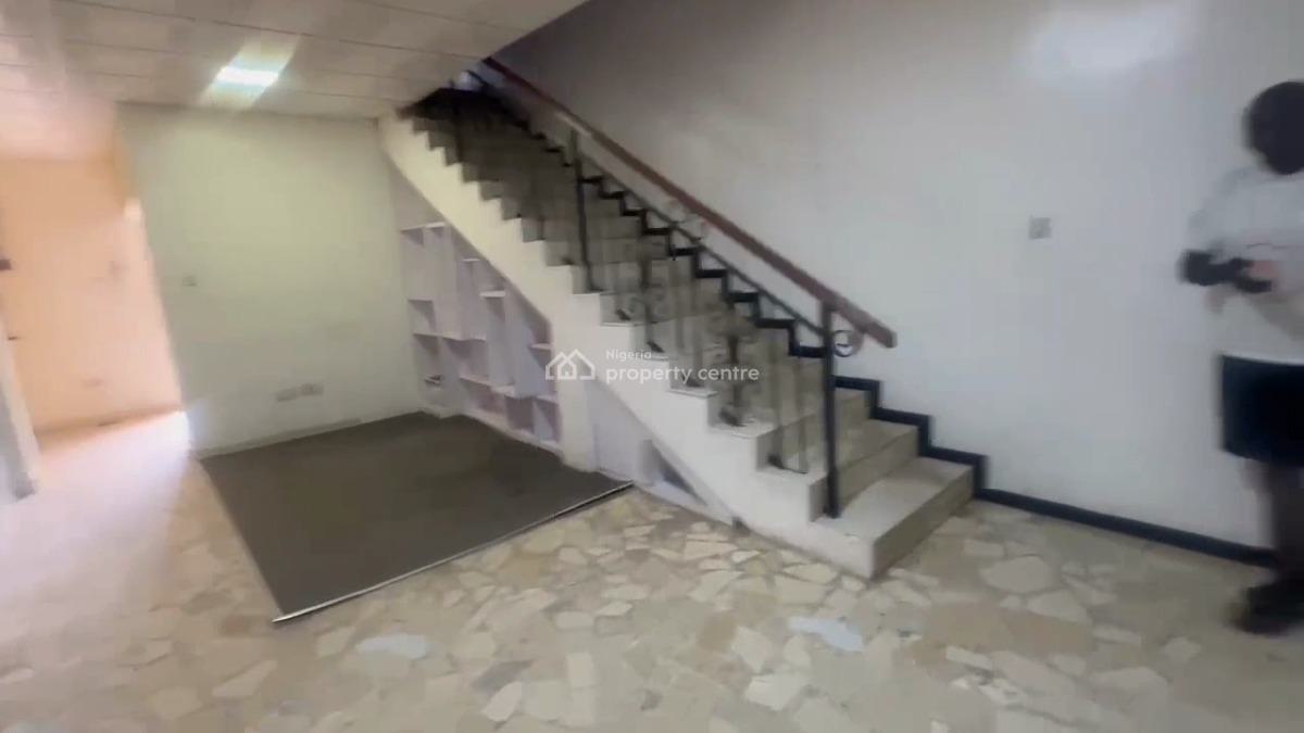 Decent 5 Bedroom Semi-detached House with Bq, Off Admiralty Way, Lekki Phase 1, Lekki, Lagos, Semi-detached Duplex for Rent