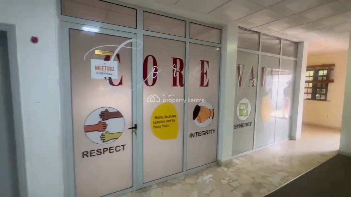 Decent 5 Bedroom Semi-detached House with Bq, Off Admiralty Way, Lekki Phase 1, Lekki, Lagos, Semi-detached Duplex for Rent