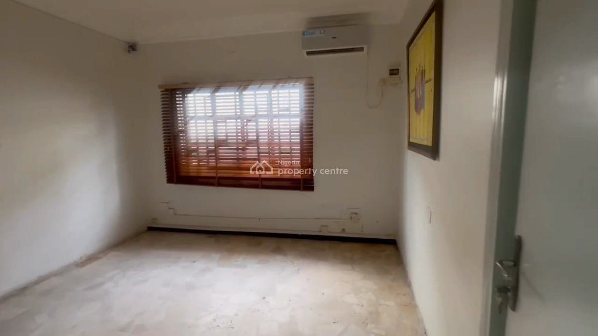 Decent 5 Bedroom Semi-detached House with Bq, Off Admiralty Way, Lekki Phase 1, Lekki, Lagos, Semi-detached Duplex for Rent