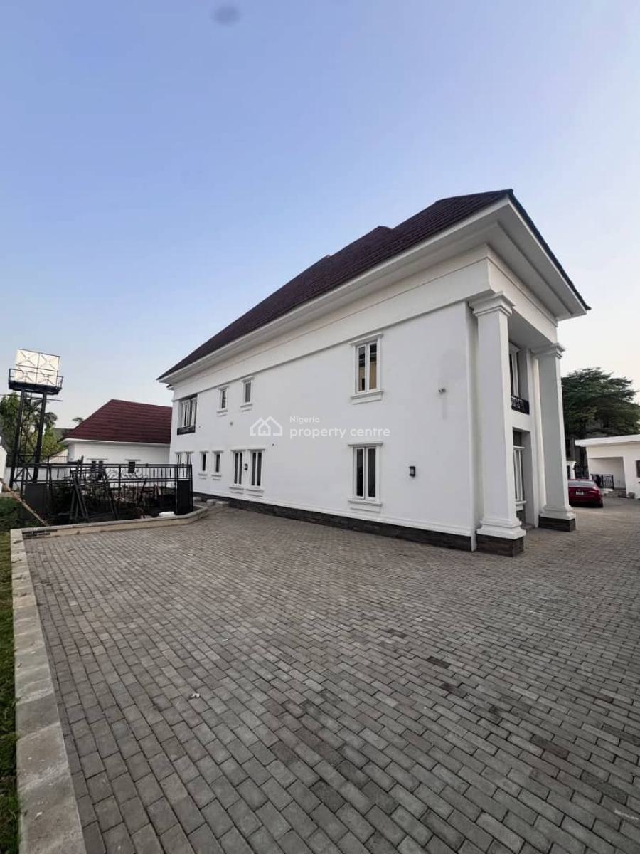 7 Bedroom Fully Detached Duplex, Jahi, Abuja, Detached Duplex for Sale