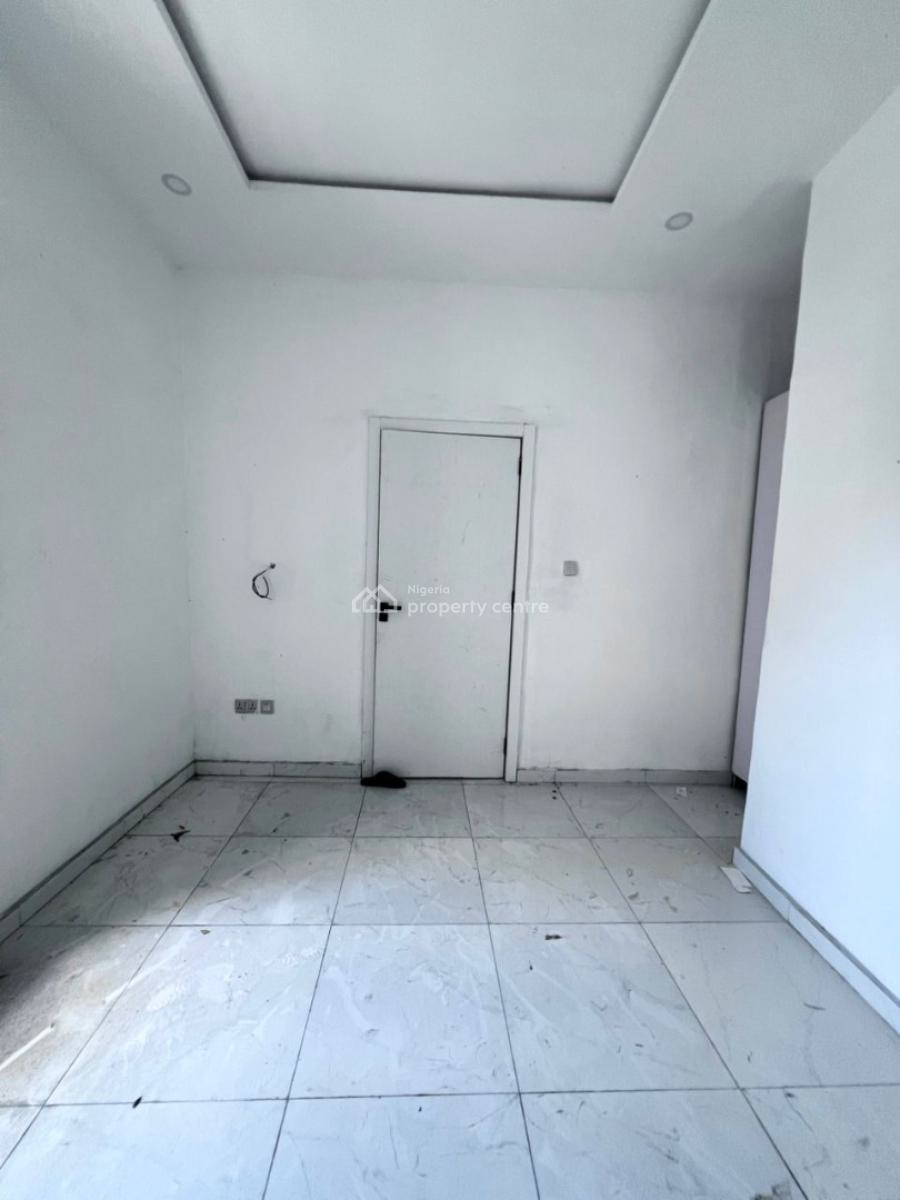 Lovely 4 Bedroom Semi-detached Duplex with Bq in a Secure Estate, Chevron, Lekki, Lagos, Semi-detached Duplex for Sale