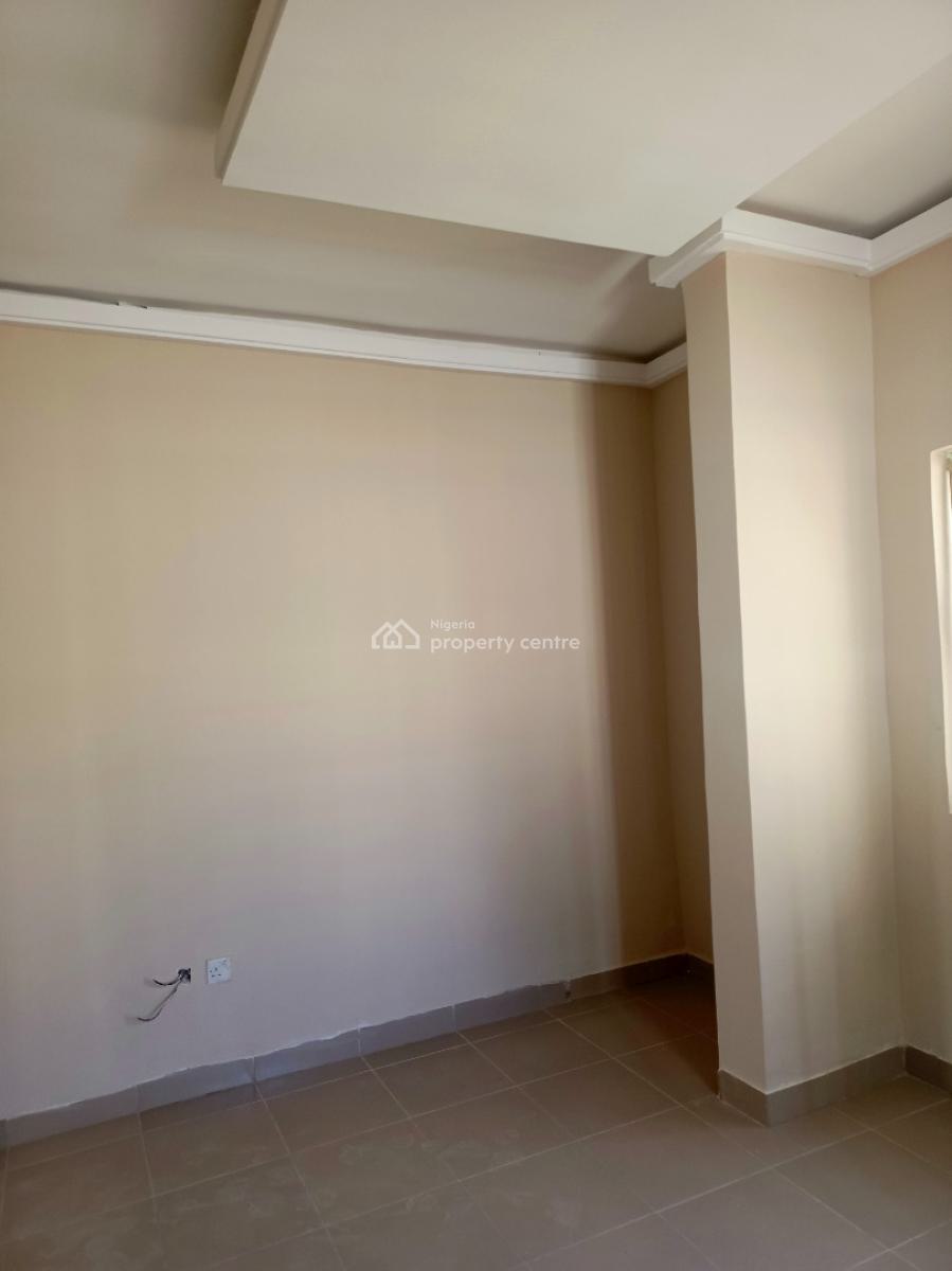 Standard Newly Renovated Now Pay and Parking 2 Bedroom Flat  Ground Fl, 2nd Avenue, Gwarinpa, Abuja, Flat / Apartment for Rent