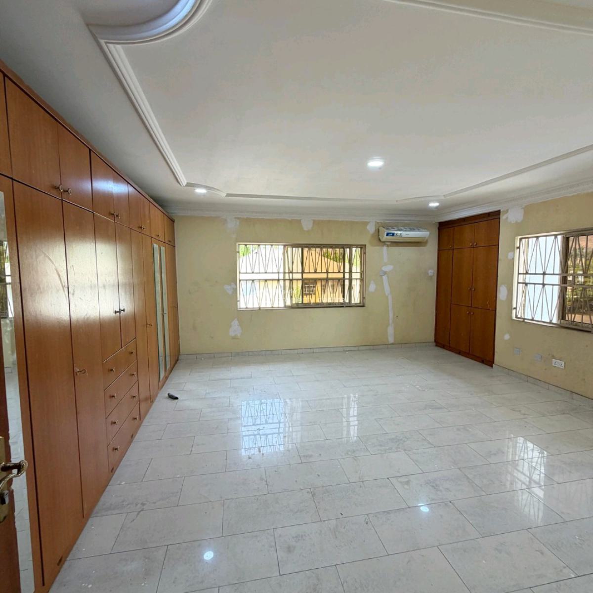 Experience a Refined Living in This Beautifully Renovated 6-bedroom Fu, Maitama District, Abuja, House for Sale