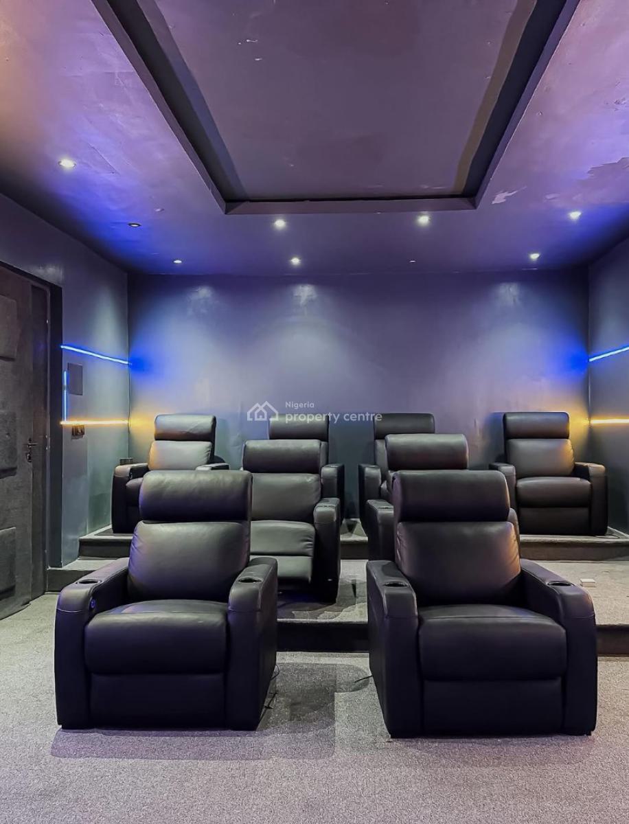 Luxury Waterfront 1 Bedroom Apartment with Swimming Pool, Gym, Cinema, Lekki Phase 1, Lekki, Lagos, Mini Flat (room and Parlour) Short Let