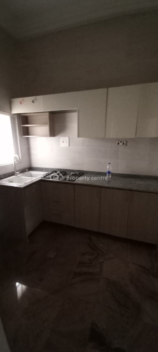 2 Bedroom Bungalow, Gilmor, Jahi, Abuja, Semi-detached Bungalow for Rent