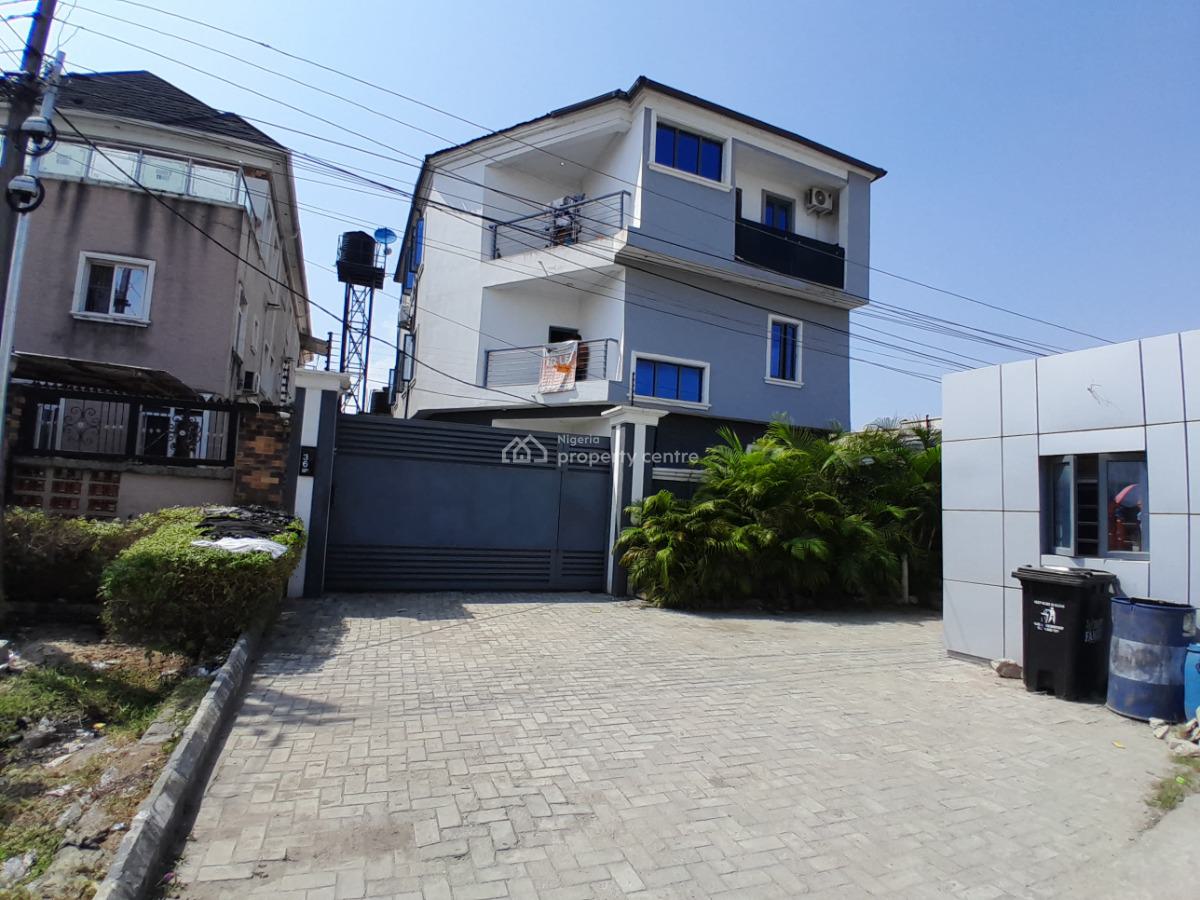 3 Bedrooms Flat, Ologolo, Lekki, Lagos, Flat / Apartment for Rent