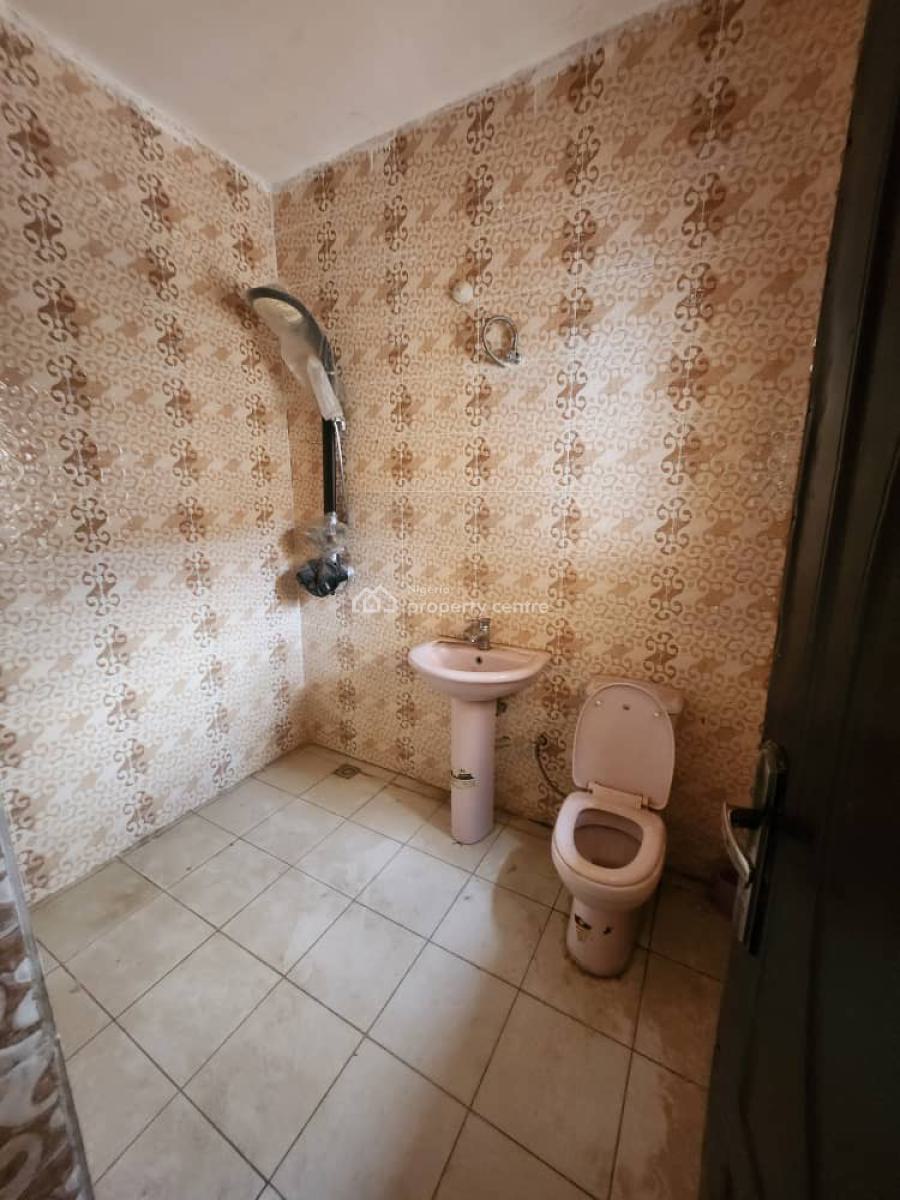 2 Units of 3bedroom Penthouse (pentbungalow) with Bq, in a Serene Estate, Galadimawa, Abuja, Detached Bungalow for Sale