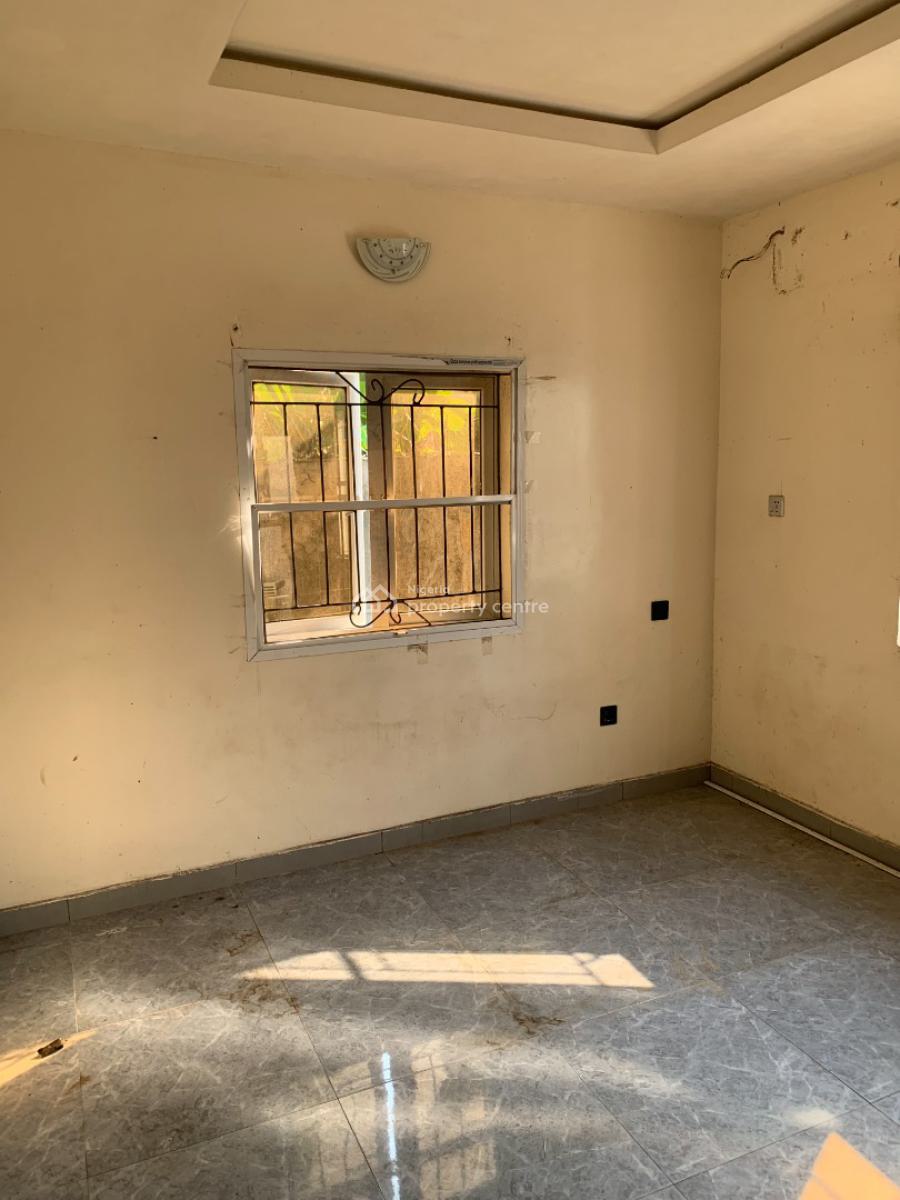 Mini Flat with Pop, Guest Toilet, Abijo, Oakwood Estate, Ajah, Lagos, Mini Flat (room and Parlour) for Rent