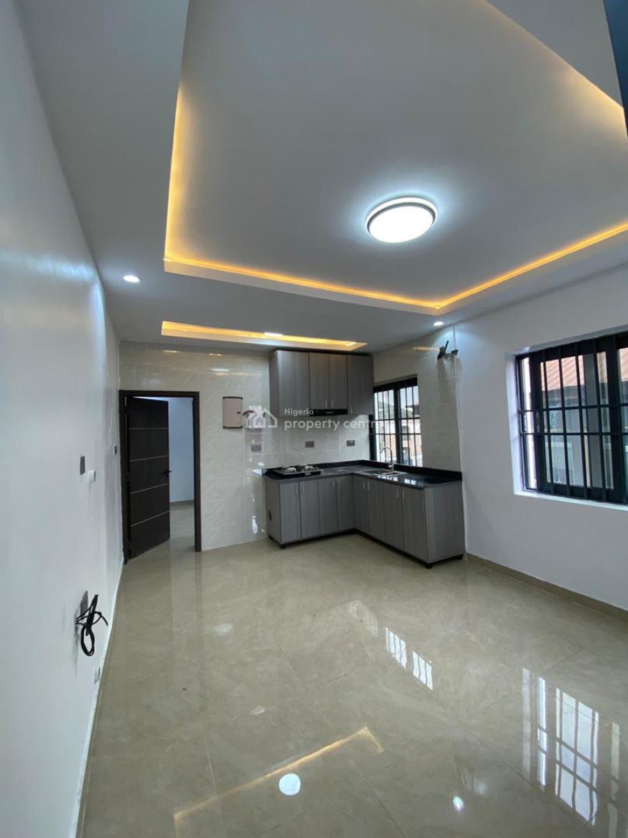 Classic One Bedroom Apartment, in a Serene Estate in Badore, Ajah, Lagos, Flat / Apartment for Rent