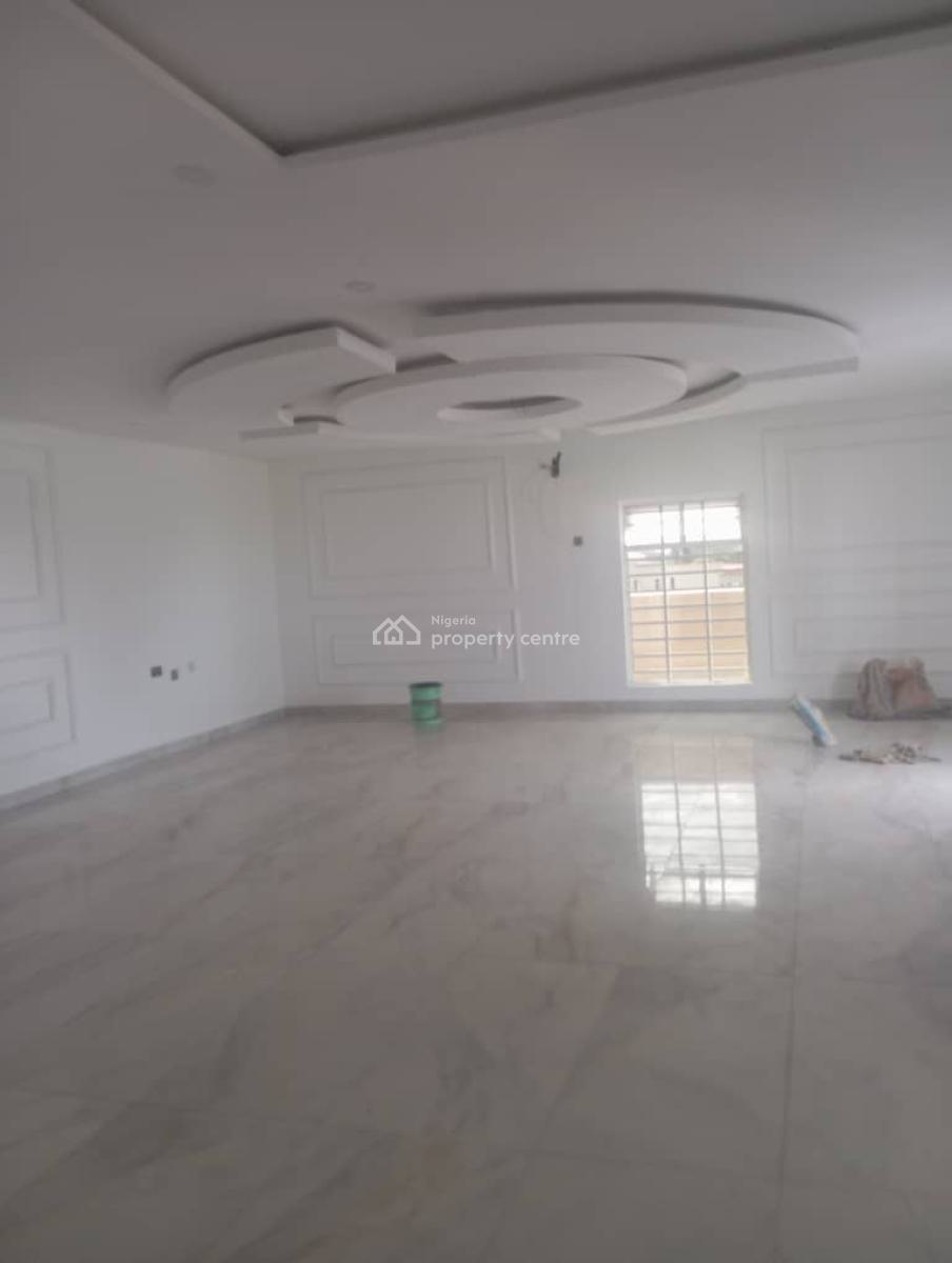 Well Mainland 5 Bedroom Semi Detached Duplex, Peace Estate,by Ogidan.,., Sangotedo, Ajah, Lagos, Semi-detached Duplex for Rent