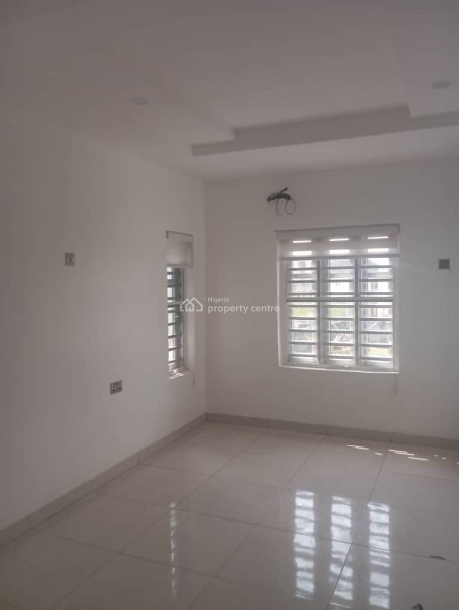 Well Mainland 5 Bedroom Semi Detached Duplex, Peace Estate,by Ogidan.,., Sangotedo, Ajah, Lagos, Semi-detached Duplex for Rent